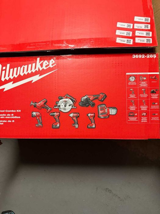Чисто нов комплект акумулаторни инструменти Milwaukee M18 / M12 (Combo Kit)Доставено от USA