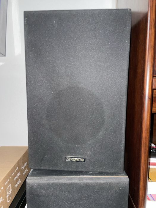 Combina Fisher cu doua boxe