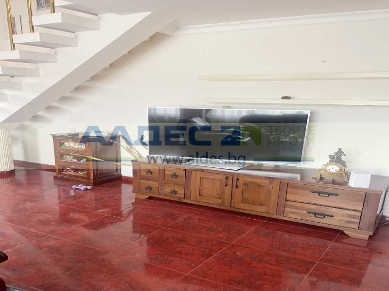 Дава се под наем Четиристаен апартамент в София, Витоша - 145 кв.м за 900 € - Снимка #4