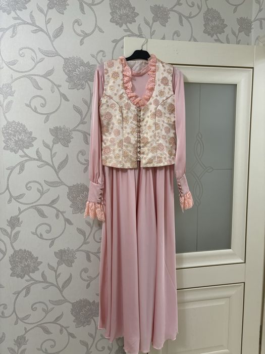 Бір киілген киімдер