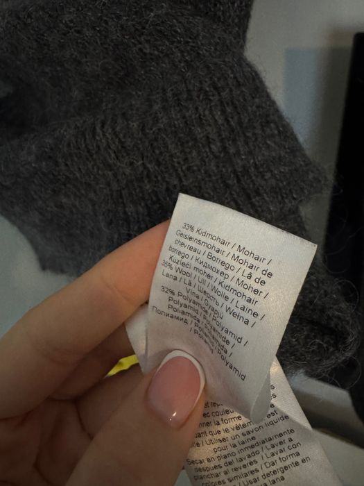 Вълнен пуловер в сиво PART TWO