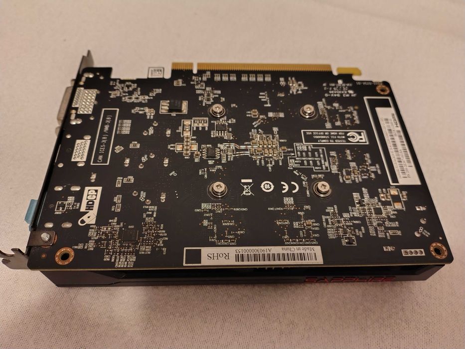 Placă video Saphire RX550