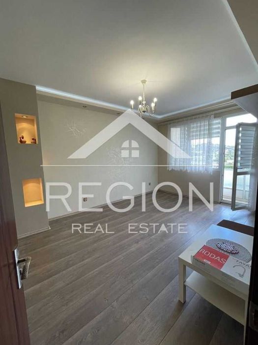 Дава се под наем Тристаен апартамент в Варна, Младост 2 - 70 кв.м за 443.7 € - Снимка #2