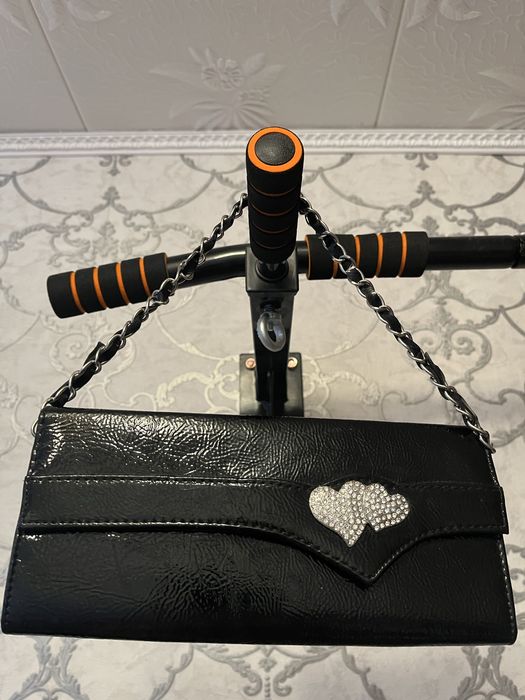 Сумки разные новая по 2000тг