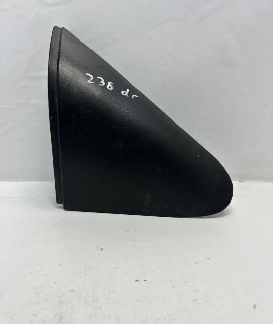 Ornament oglinda dreapta  6388110507 Mercedes-Benz Vito W638