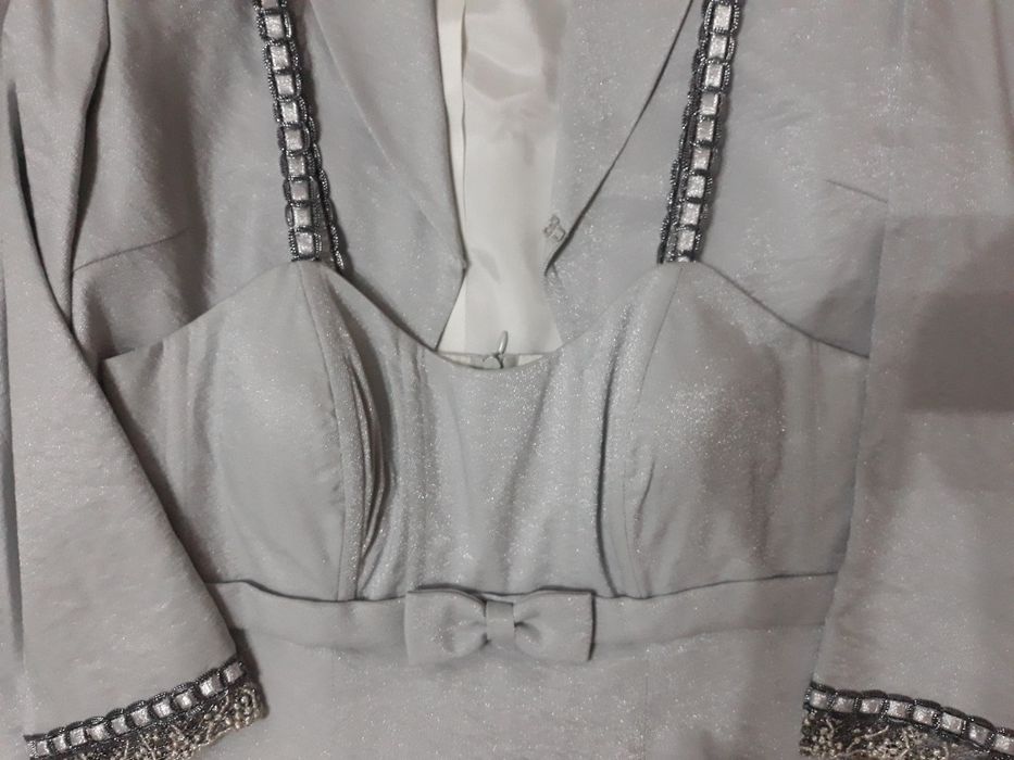 Vand rochie cu bolero de la Yokko