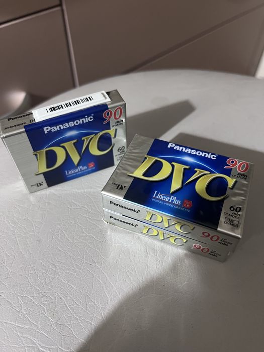 3 casete Panasonic DVC