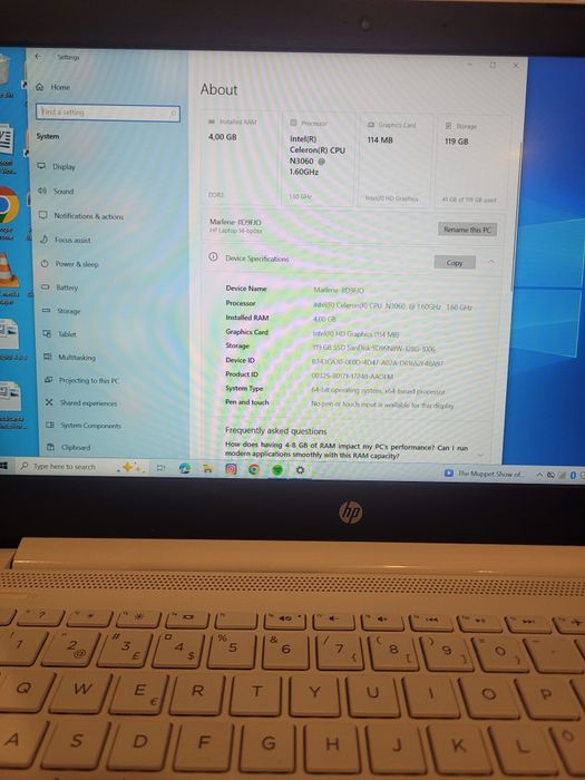 Laptop HP Intel(R) alb perlat super pt cadou