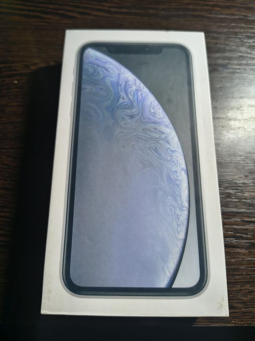 iPhone xr новый белый