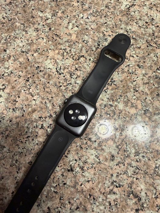 Iwatch 3 38mm с оригинална каишка