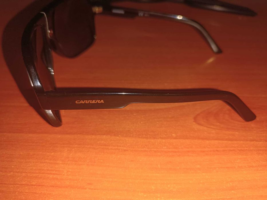 Слънчеви очила Carrera