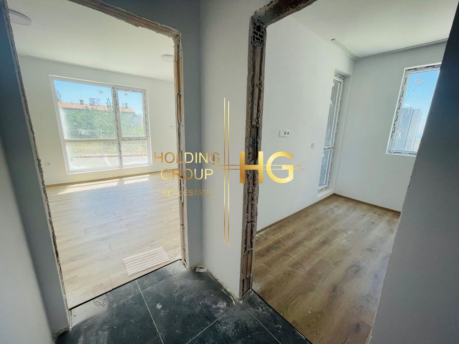 Продава се Двустаен апартамент в Варна, м-т Пчелина - 61 кв.м за 1436 €/кв.м - Снимка #2