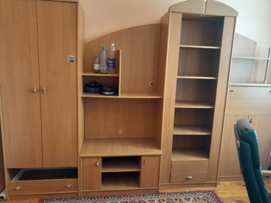 Мебель кровать кресло комп.стол люстра