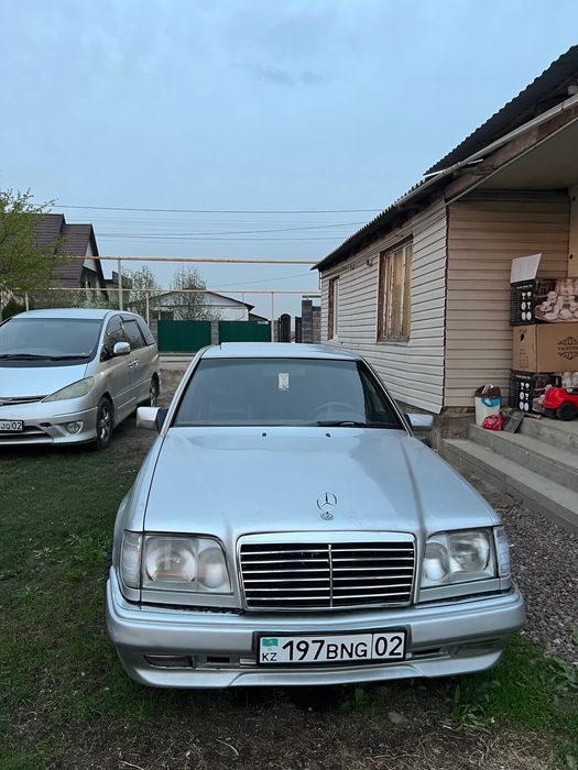 Продам Мерседес 2.8 срочно