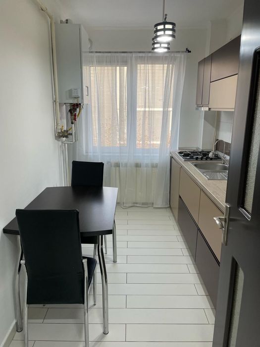 Apartament 2 camere zona centrala mall