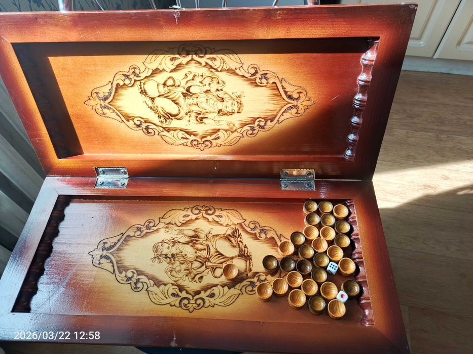 Продам нарды. Эксклюзив. Ручная работа.