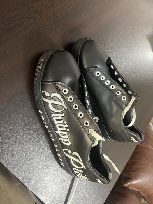 Обувки - Louis Vuitton, Dolce Gabbana, Philipp Plein, Dior