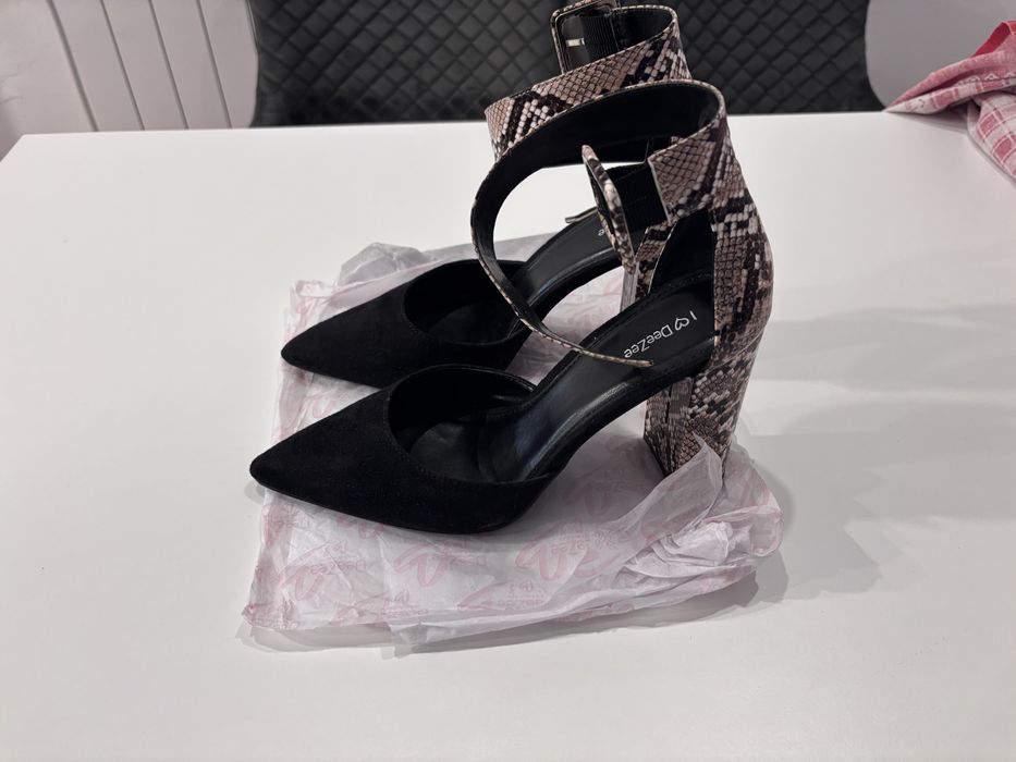 Продавам обувки 40 размер