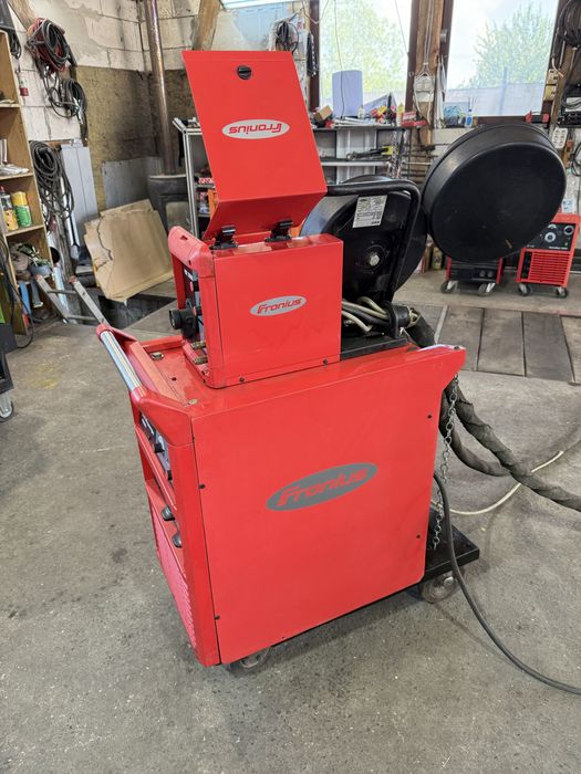 Fronius mig-mag 400 amperi.