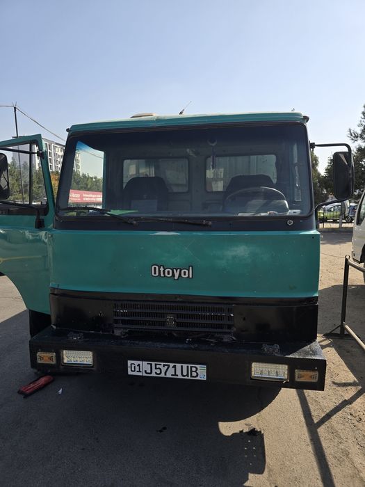 Isuzu matorli Otayol yuk mashinasi