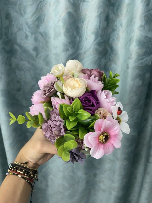 Aranjament flori ! Realizez pe coamnda orice model