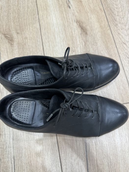 Лоферы женские осень