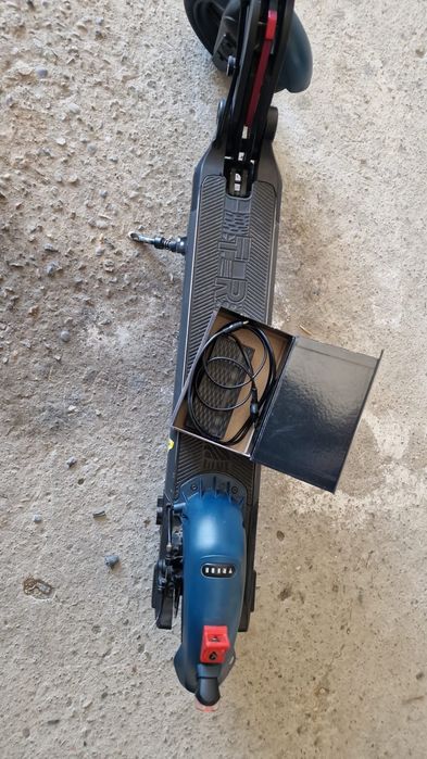 Электросамокат TRIBE