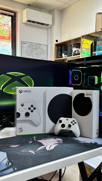 XBOX Series S | 512gb | 1 джостик | в отличном состоянии