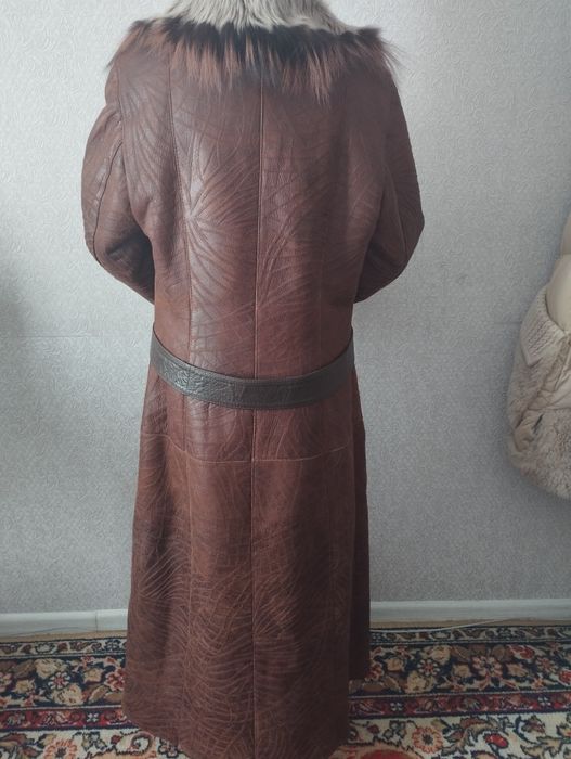 Продам дубленку размер 42-44(46)