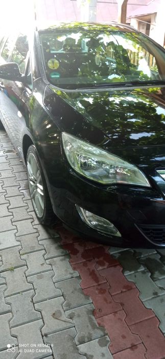 De vânzare opel Astra j
