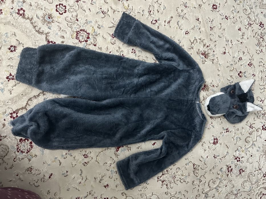 Продам новогодний костюм