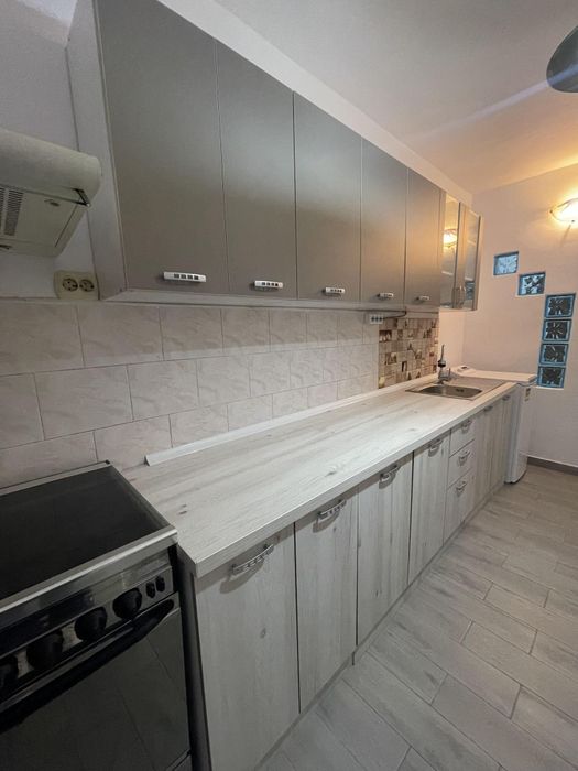 Vând apartament 2 camere decomandat lângă Lidl