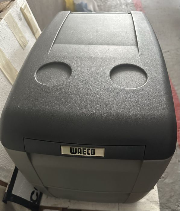 Хладилник за камион, каравана, кемпер и др.