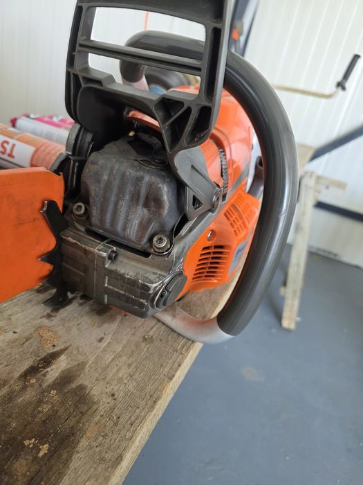 Husqvarna 562xp ca nouă