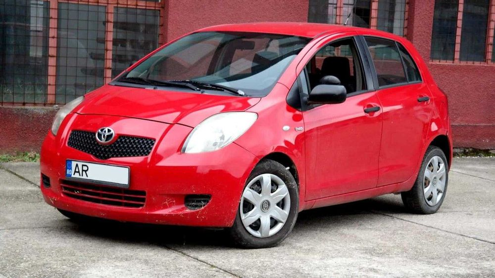 TOYOTA Yaris 0 — imagine 3