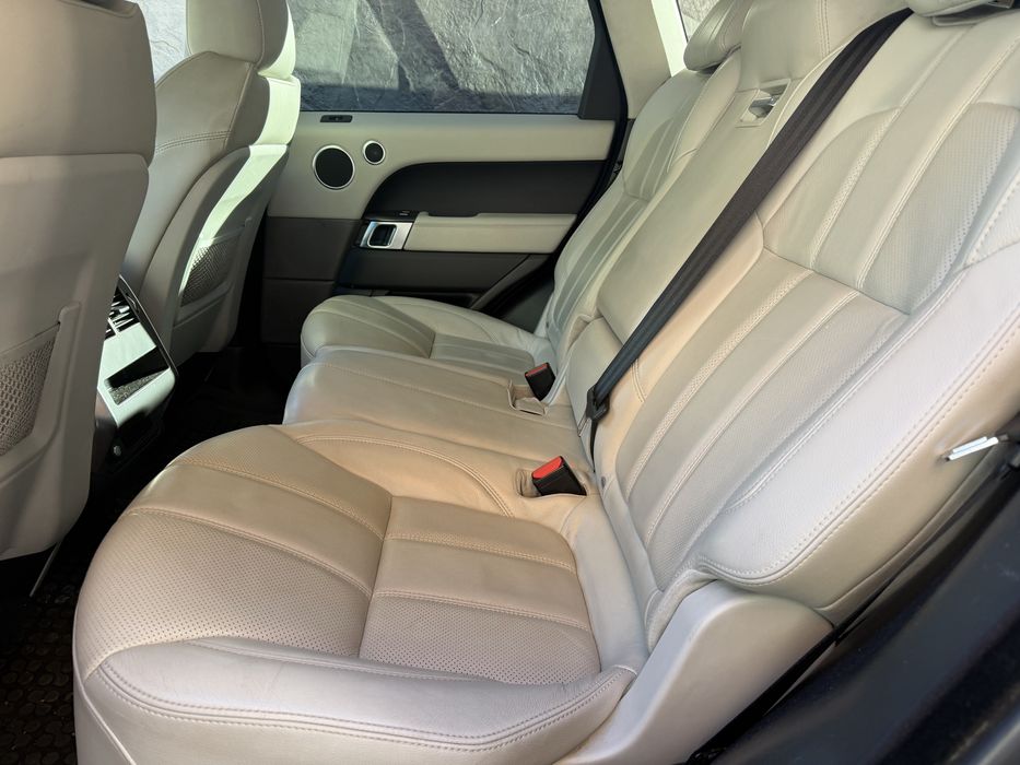Range rover sport