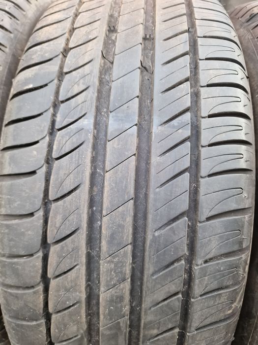 Anvelope 215/50R17 marca Michelin, DOT 2017 , 7 mm