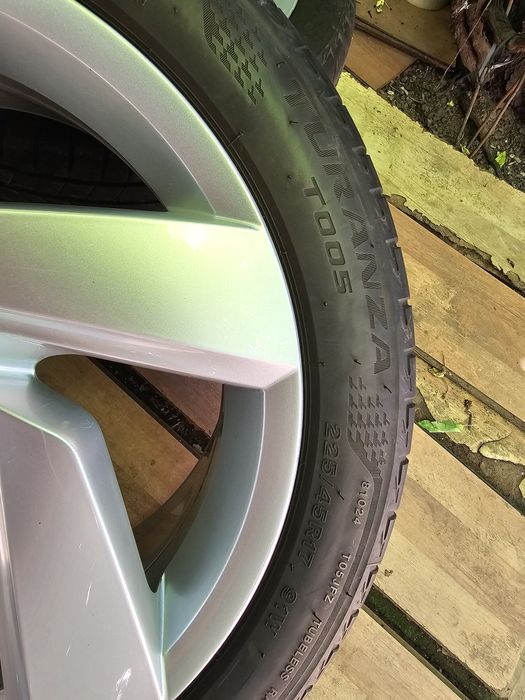 Jante aliaj 17" Seat /Skoda/Volkswagen/Audi cu anvelope 225/45/17