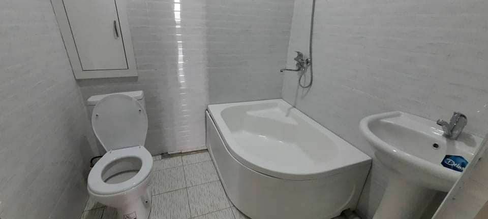 "Olmazor city" da zudlik bilan 3 xonali yevro ta'mirlangan uy sotiladi