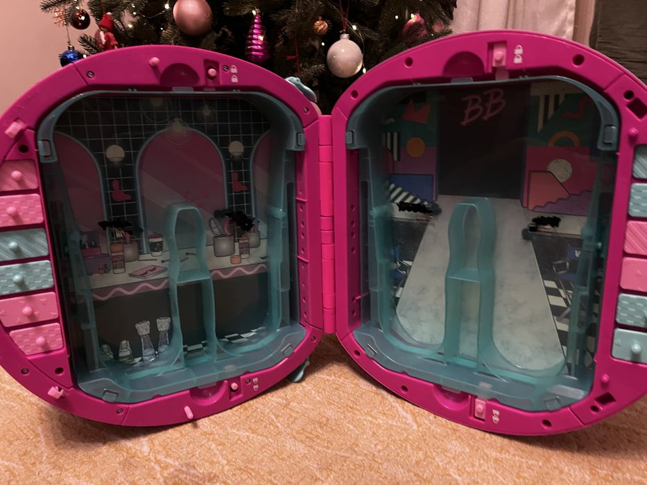 Чемоданчик для кукол LOL