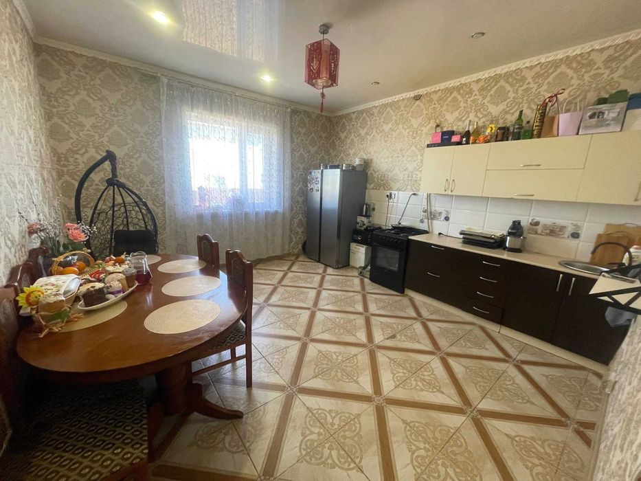 Продажа 2-этажного дома