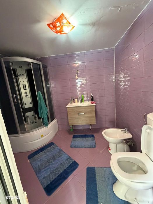 Casă cu 2 corpuri 475,5 mp Codlea