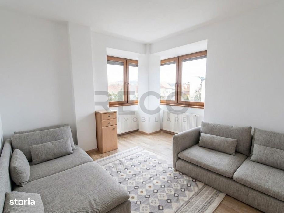 RECO, apartament decomandat,4 camere, Centrul Civic