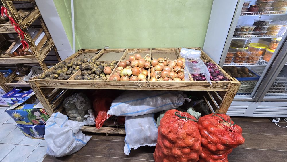Продам действующий овощной