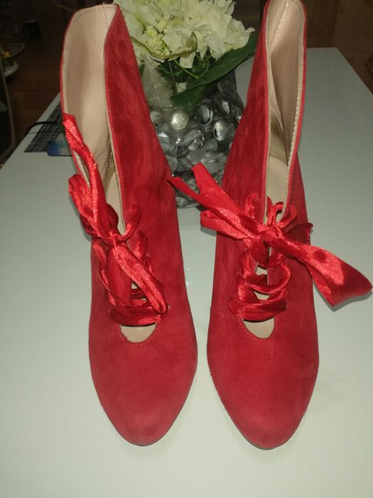 Дамски боти естествен велур BIANKI