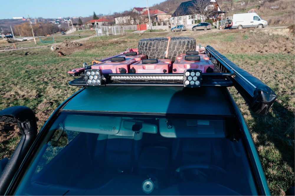 Toyota Land Cruiser HDJ 100 Overlanding top