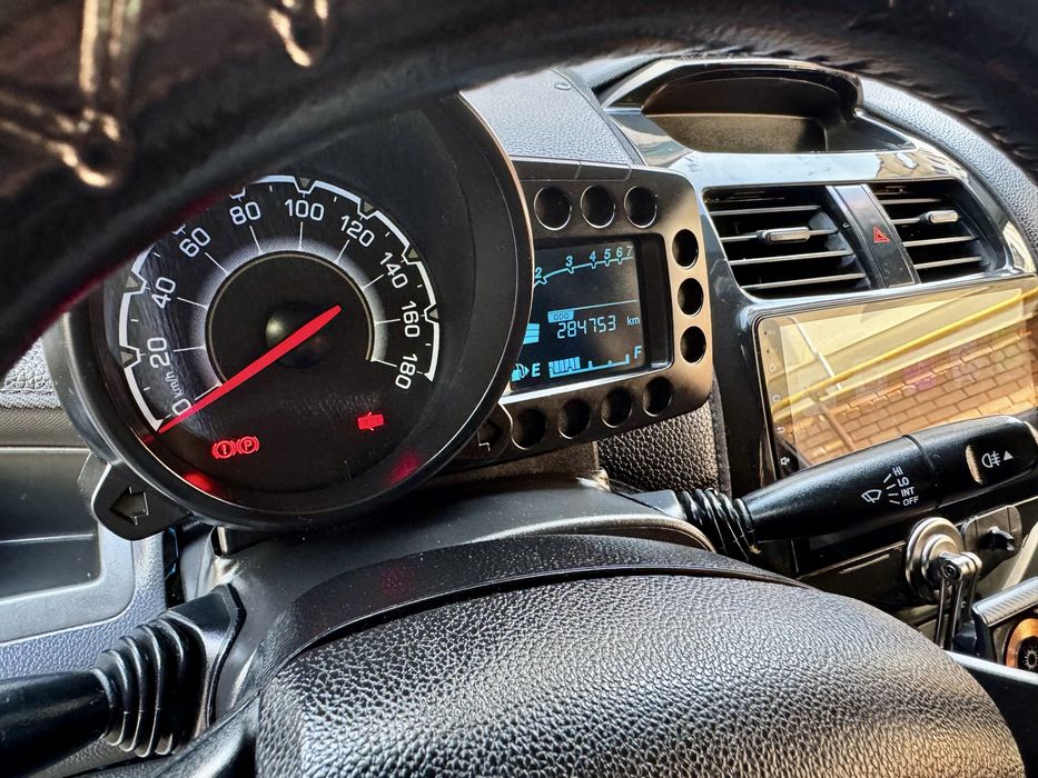 SPARK 1.25  1 evro сотилади (срочно)