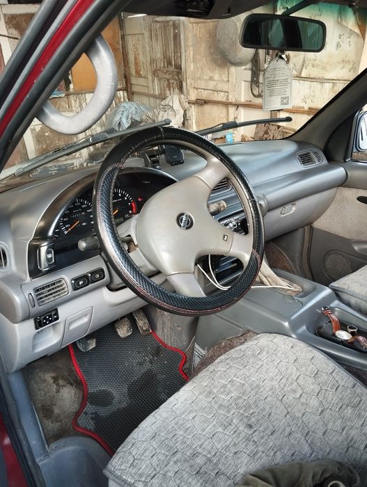 Nissan Serena 1994
