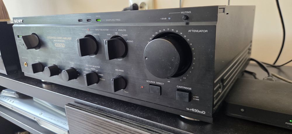 Усилвател Sony TA-F630ESD
