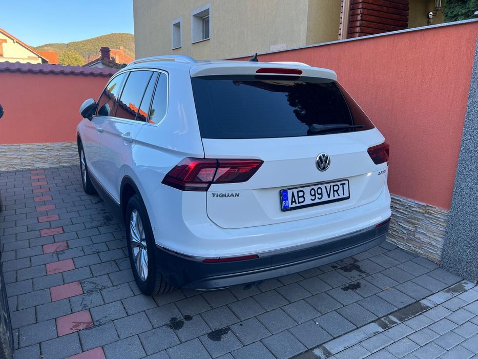 VW Tiguan 2.0 TDI 2017 - 196.000km - DSG - Full Led - Panoramic